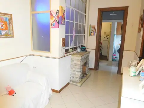 Brandsen 300 , Piso PB