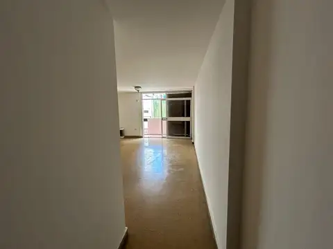 Departamento en Venta en Alberdi, USD 85.000