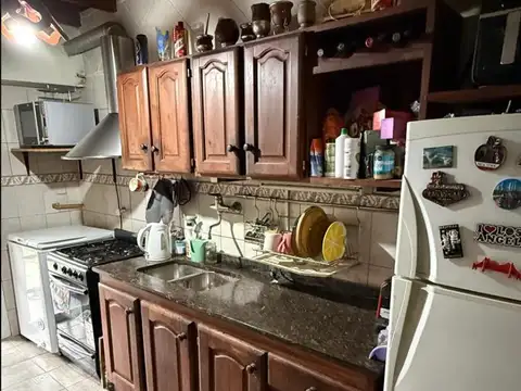 Depto Tipo Casa en Venta con 1 cocheras