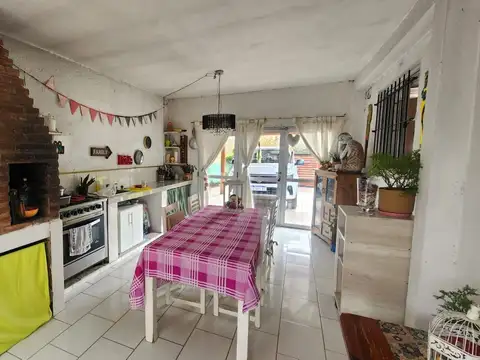 Casas a la venta en Comuna de San Roque. (C475)