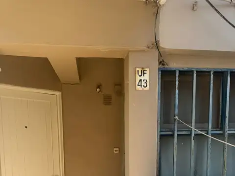 AV PIACENTINI 1500, Piso 1