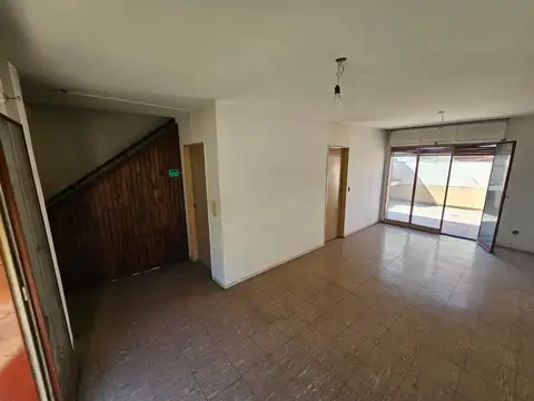 VENTA Casa 4 AMBIENTES Barrio Cartero HURLINGHAM