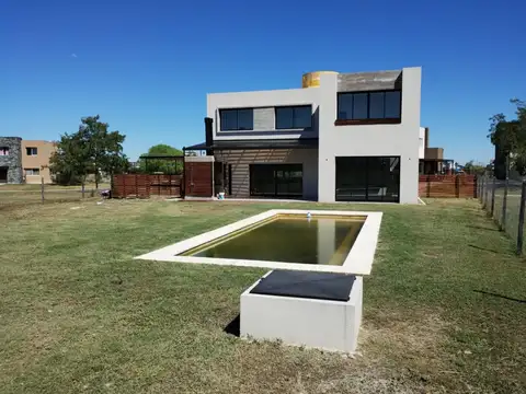 Casa en Venta en San Sebastian, USD 265.000