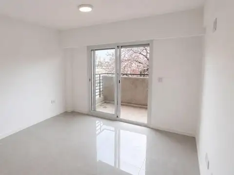 Departamento en Venta en Luis Agote, USD 70.000