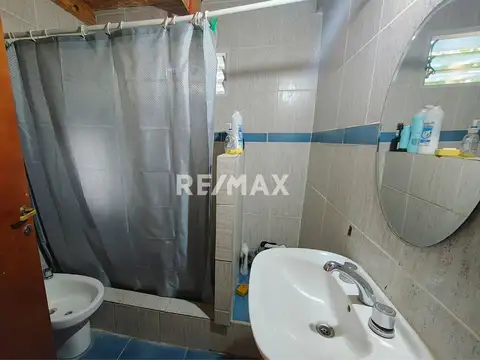 2 CASAS EN VENTA EN CATRIEL- UNA A REFACCIONAR