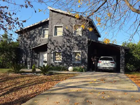 Venta casa 5 ambientes en Los Jaminez Pilar