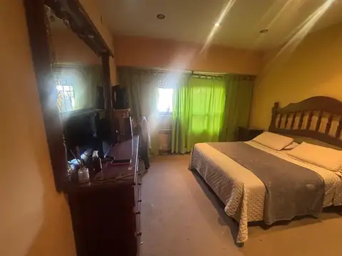 VENTA CASA 3 AMB CON PILETA EN PONTEVEDRA