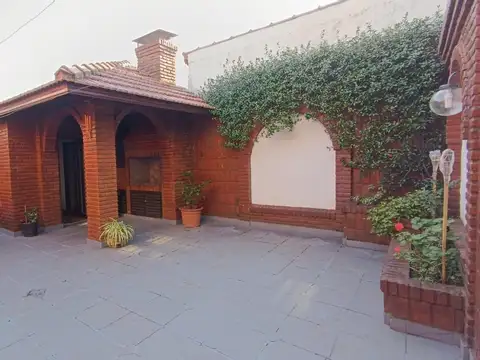 CASA EN VENTA CAVIGLIA 1382 WILDE