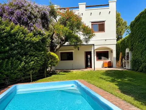 Casa en Alquiler en Fisherton, Rosario