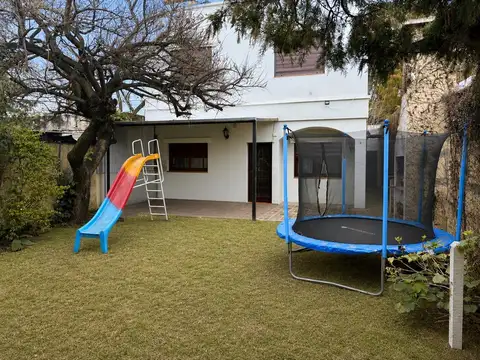 Casa en Alquiler al Oeste