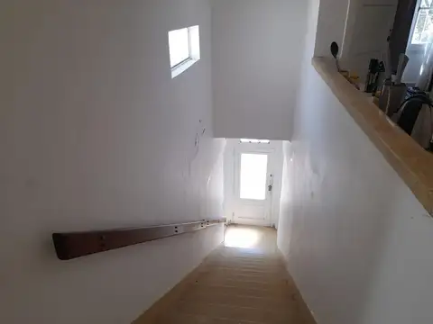 Depto Tipo Casa en Alquiler de 3 ambientes