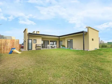 Casa en Venta en San Sebastian, USD 160.000