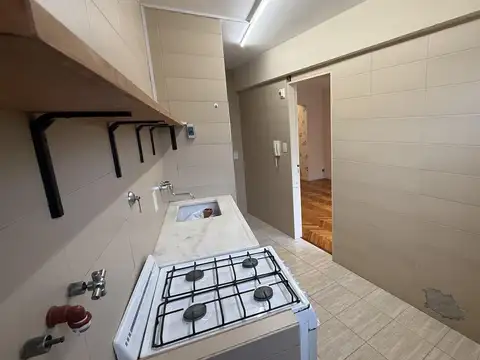 Departamento en Venta en Acassuso Vías / Santa Fe, USD 95.000