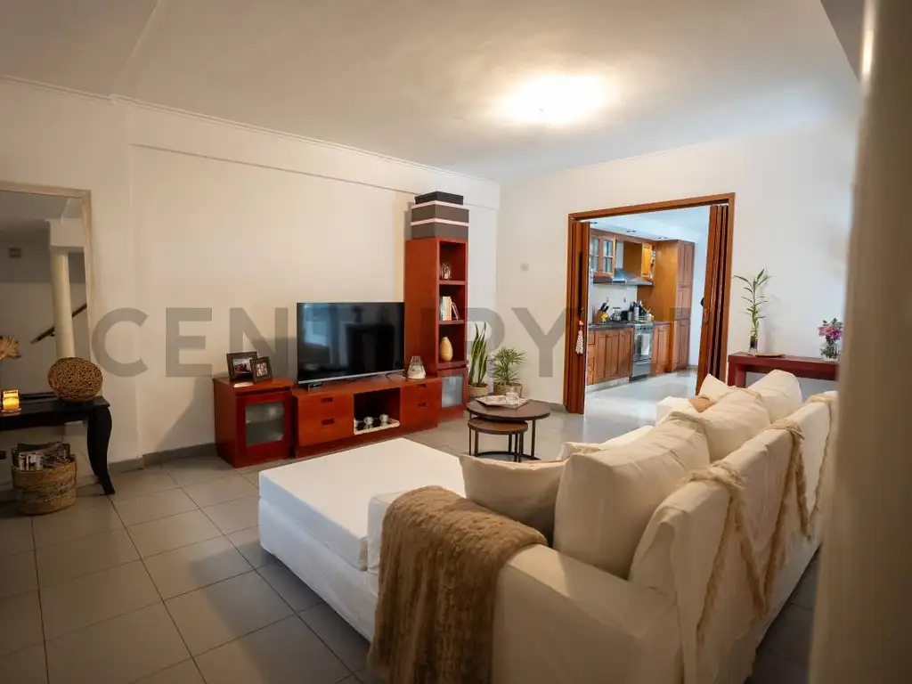 40 entre 29 y 30 1700, Piso 0