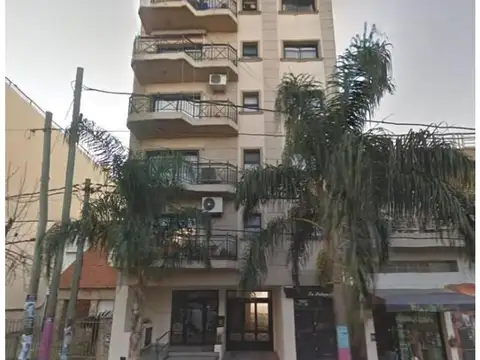 *DEPARTAMENTO DE 3 AMB.  AL FRENTE CON BALCON  *EN EDIFICIO ELYSÉES  MUY LUMINOSOS