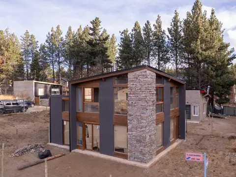 Casa en Venta en Dina Huapi [Cod: 24-630047192927]