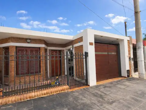 VENTA CASA BARRIO SAN MARTÍN