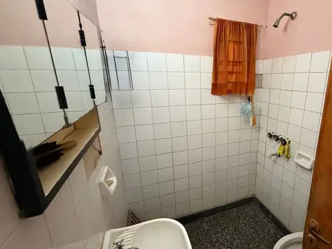 CASA EN VENTA 2 DORMITORIOS G. BAIGORRIA