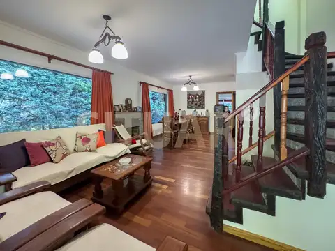 Casa en Alquiler de 3 dormitorios