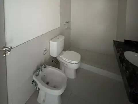 Departamento en Alquiler en Fisherton, $ 400.000