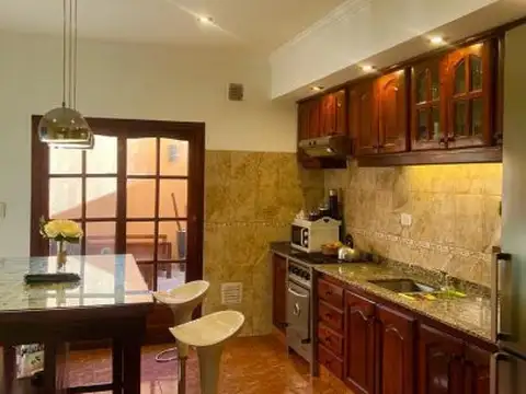 Casa en Venta en Villa Lugano, USD 215.000