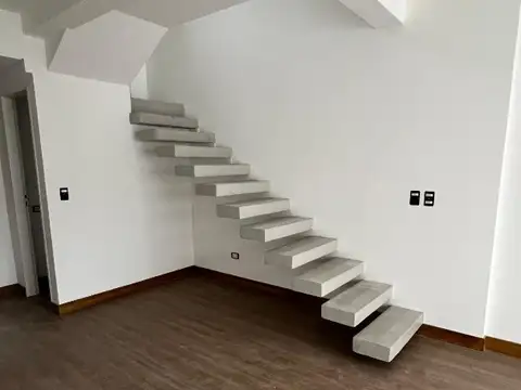 Departamento en Venta en Moron Sur, USD 85.000