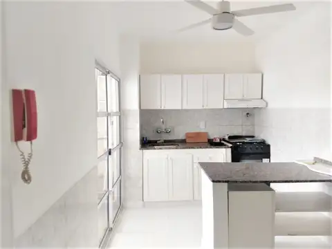 Departamento - 3 dormitorios - Bajas expensas.