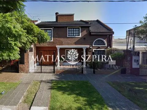 Venta de casa 4 AMBIENTES en Ituzaingo Sur, APTO CREDITO