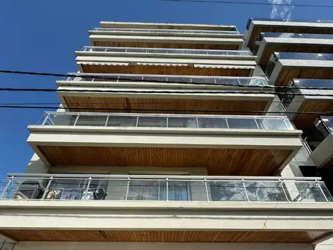 ALQUILER DEPTO 3 AMBIENTES EN 9 DE JULIO 128, ZÁRATE