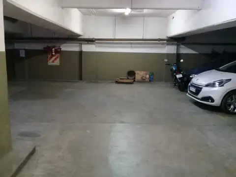 Cochera en Venta Cubierta