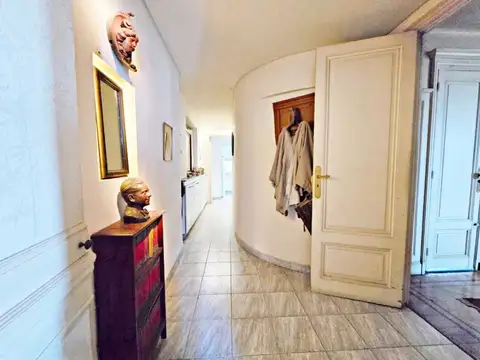 Departamento 5 ambientes con 3 baños
