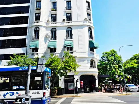 VENTA PISO DE CATEGORIA 5 AMBIENTES SAN NICOLÁS