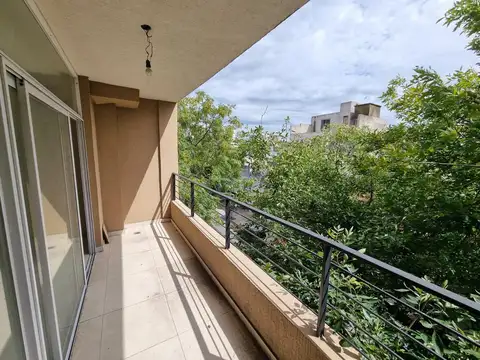 Departamento en Alquiler en Villa Pueyrredon, $ 850.000