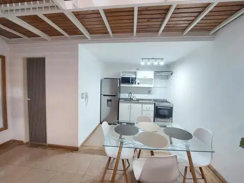 Depto Tipo Casa en Alquiler Temporal de 1 dormitorio
