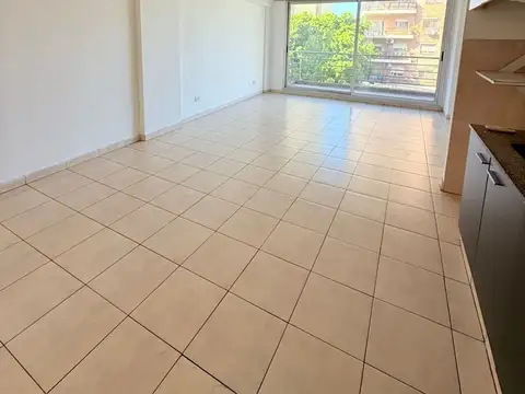 Departamento en Alquiler en Colegiales, $ 850.000