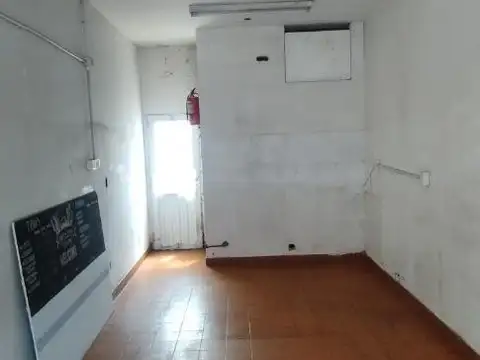 Local en Alquiler en Boulogne, $ 700.000