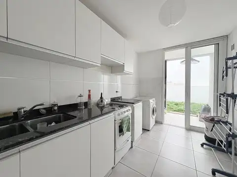 Depto Tipo Casa en Venta de 3 dormitorios