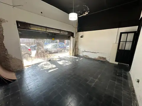 Local en Alquiler en Saavedra, $ 800.000