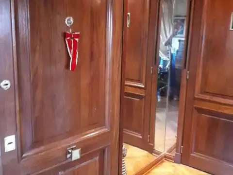 Departamento en Venta de 7 ambientes