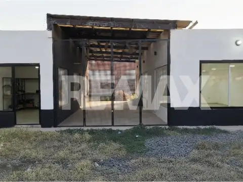 GALERIA COMERCIAL EN VENTA FERNANDEZ ORO