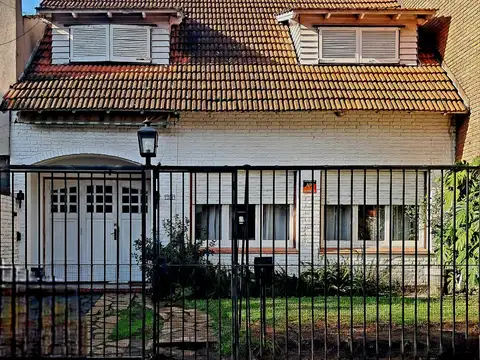 Casa en Alquiler en Acassuso, Partido de San Isidro