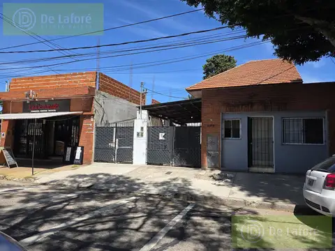 Venta - Local comercial en Beccar con vivienda y lote propio