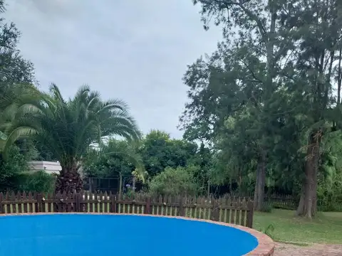 Quinta en Alquiler en Lezica Y Torrezuri, $ 750.000