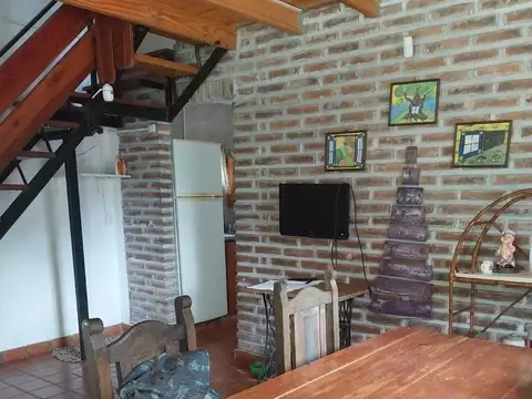 Quinta en Alquiler en Lezica Y Torrezuri, $ 750.000