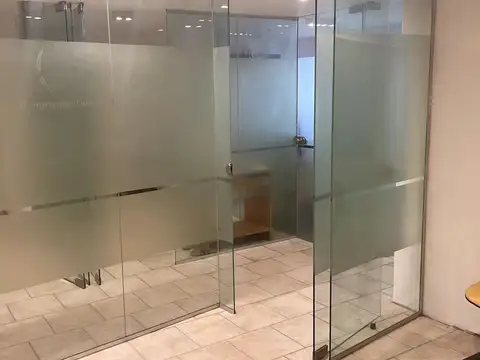 OFICINA EN VENTA SOBRE DEAN FUNES AL 68 