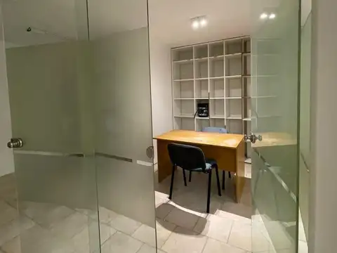 Dean Funes 68 , Piso 1