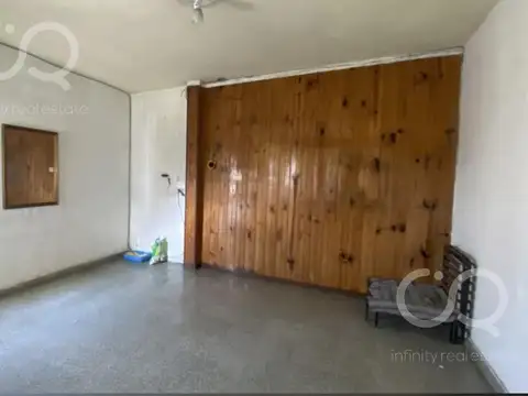 Casa 6 ambientes con 3 baños