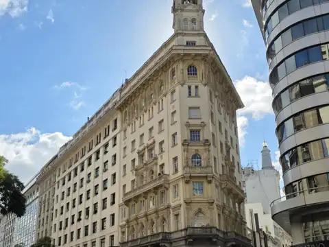 VENTA O PERMUTA - Departamento en Diagonal Norte - Roque Sáenz Peña 875 CABA