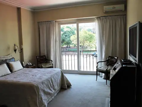 Departamento en Venta al Noreste