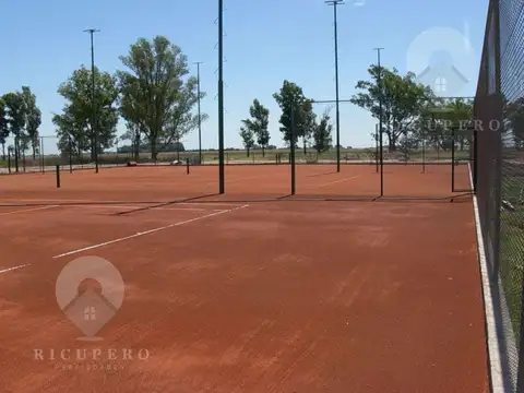 Terreno en Venta en Area 60, USD 15.000